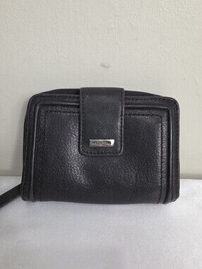 Fossil Black Leather Zip Wallet